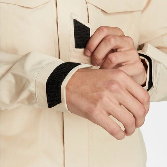 Nike Sportswear Hooded Jacket Tan Size M NWT - Picture 4 of 12